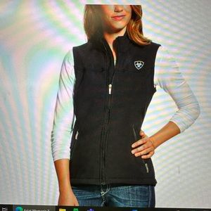 Women’s Ariat softshell vest. XL